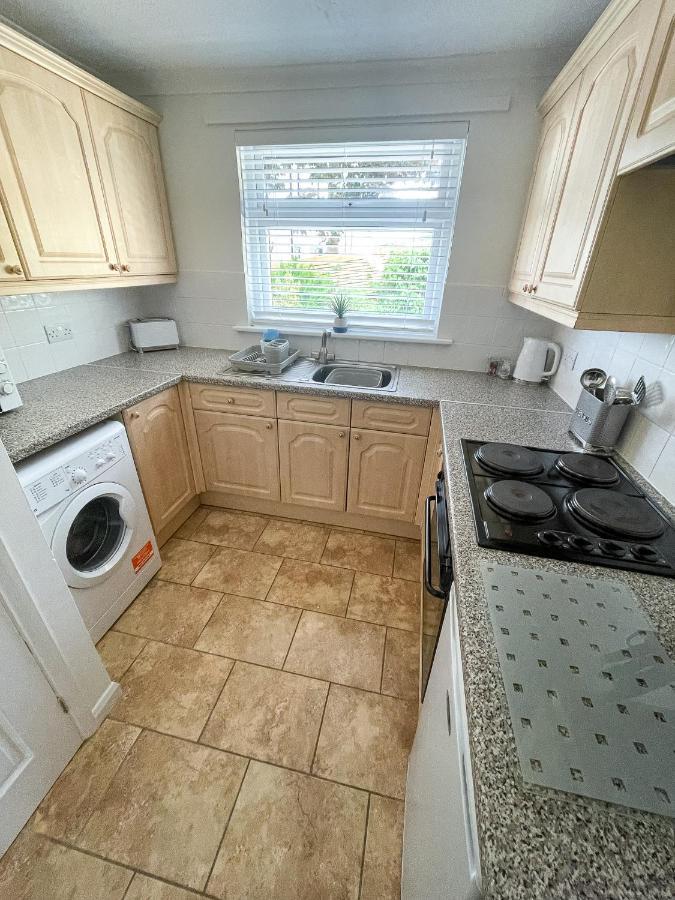 New Quay 2 Chatsworth Riverscape Apartments - Peaceful Apartment In Great Location With Free Parking Overlooking The Gannel Just A Short Walk From Newquays Incredible Beaches And Local Amenities מראה חיצוני תמונה