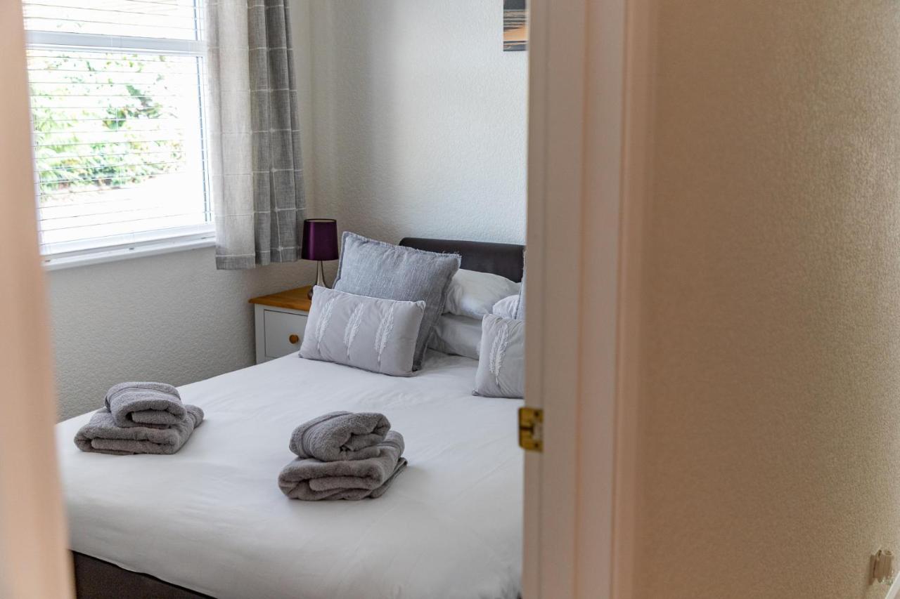New Quay 2 Chatsworth Riverscape Apartments - Peaceful Apartment In Great Location With Free Parking Overlooking The Gannel Just A Short Walk From Newquays Incredible Beaches And Local Amenities מראה חיצוני תמונה